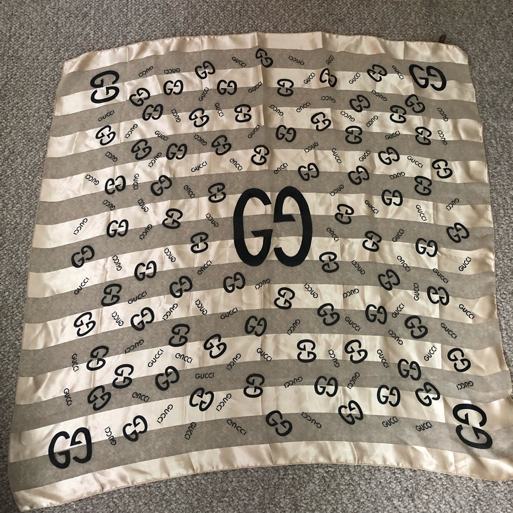 GUCCI Silk Logo Scarf